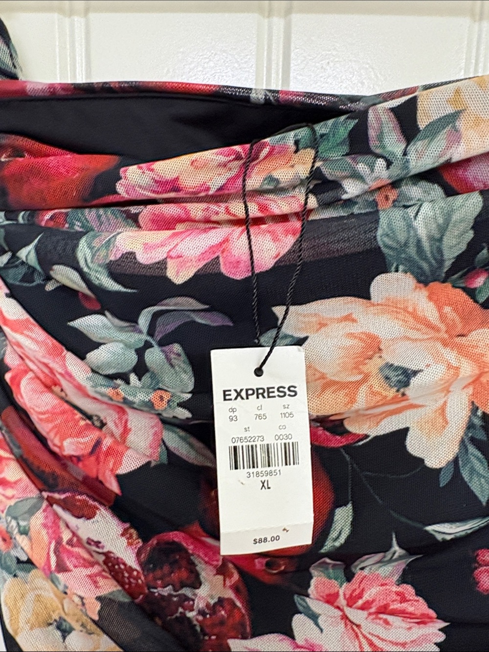 NWT Express Strapless Ruched Tube Floral Dress in Black Pink & Peach Flowers - Picture 4 of 11